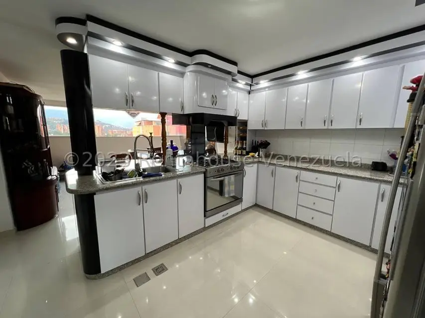 Apartamento (1 Nivel) en Venta en La Bonita, Distrito Metropolitano - 20
