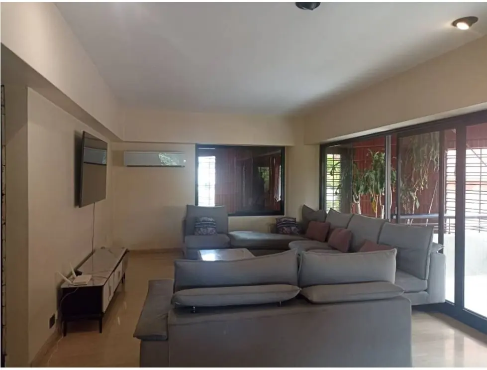 Se alquila PH 324m2 Sebucán 5499 - 6