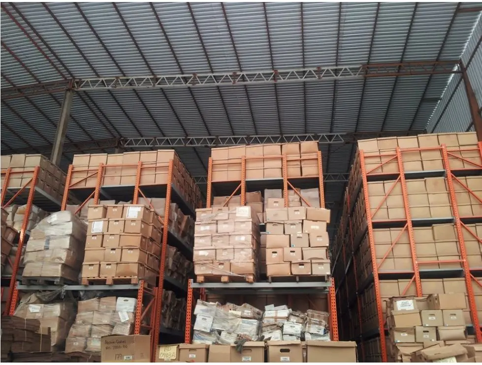 Se vende galpón 1310m2 Mariches 4009