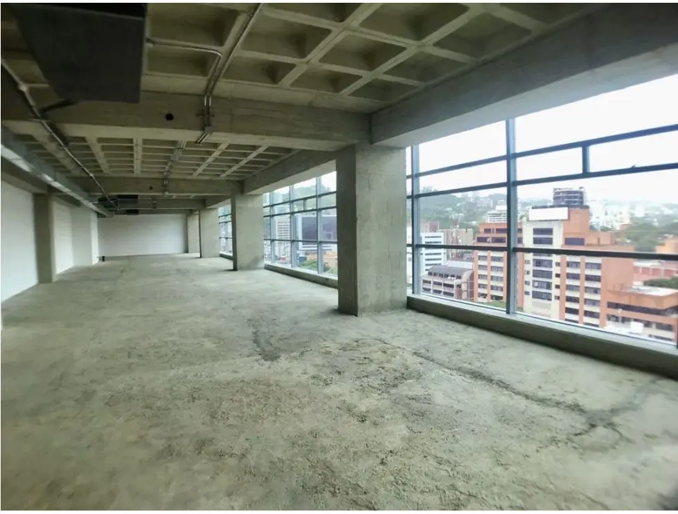 Se vende oficina de 350 m2/ Las Mercedes - 11
