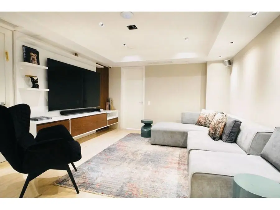 Se vende apartamento 223m2 3H+S/3.5B+S/3P Campo Alegre - 6