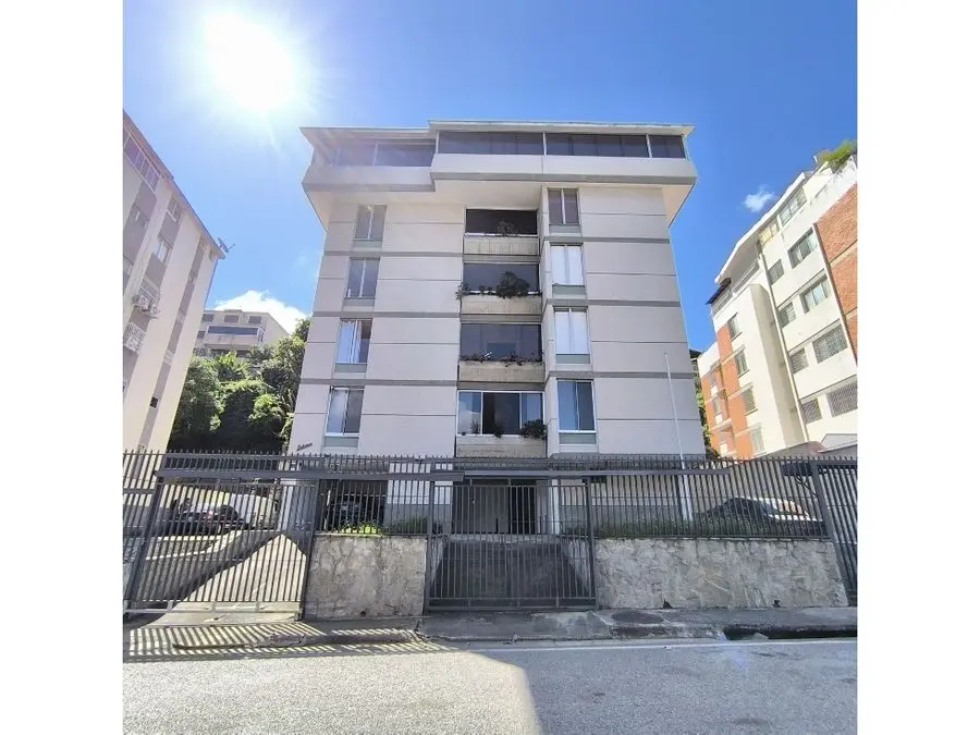 VENTA APTO CUMBRES DE CURUMO 163mts/3H+s/2B+s/1PE