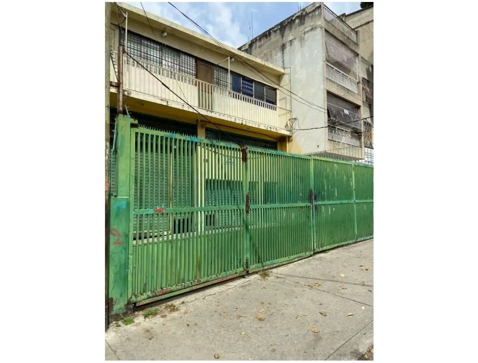 Vendo galpón industrial 442m2 El Cementerio 2087