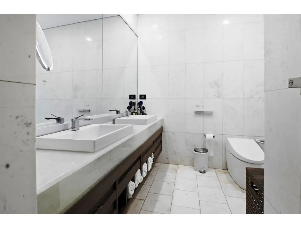PENT-HOUSES - LAS MERCEDES - 240 Mts2 - 8