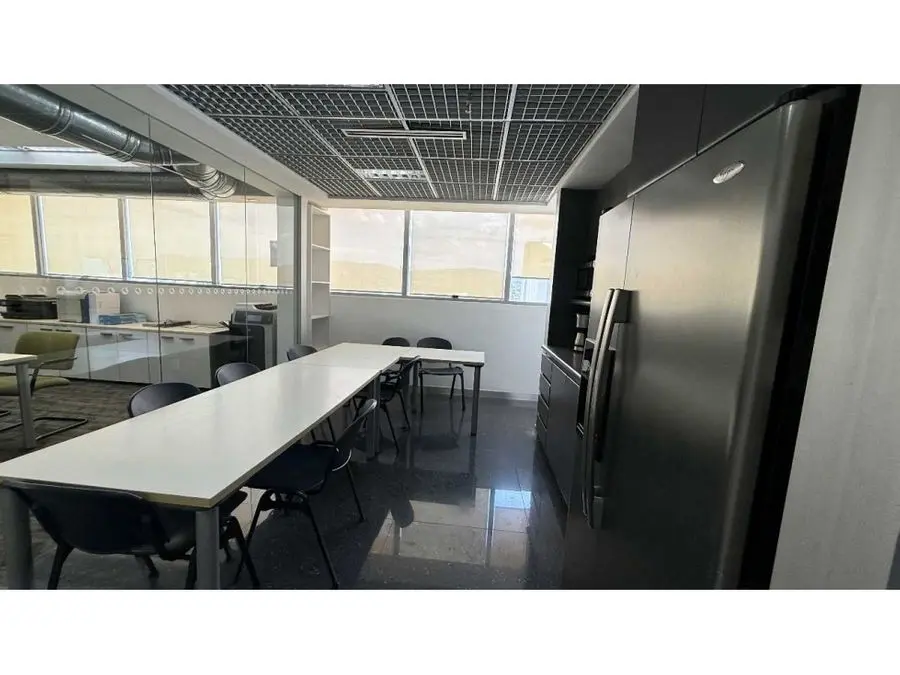 Alquilo oficina actualizada 311m2 CC Millennium Mall 9473 - 7