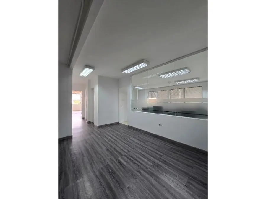 EDIFICIO INDUSTRIAL EN VENTA 1.938 M2 - BOLEITA NORTE - 18
