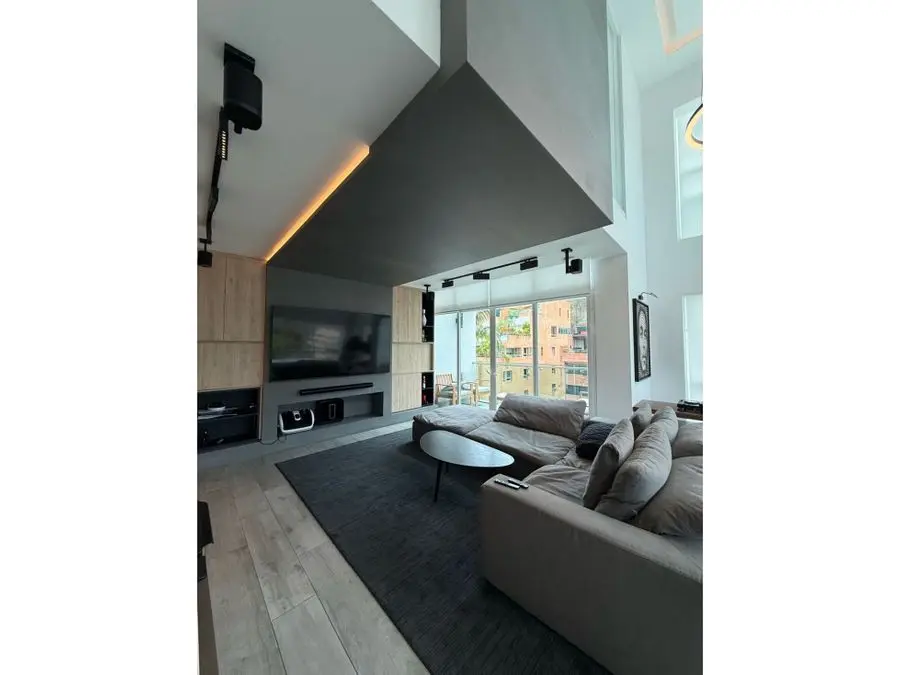 Vendo/alquilo Ph 170m2 Las Mercedes 0206 - 4