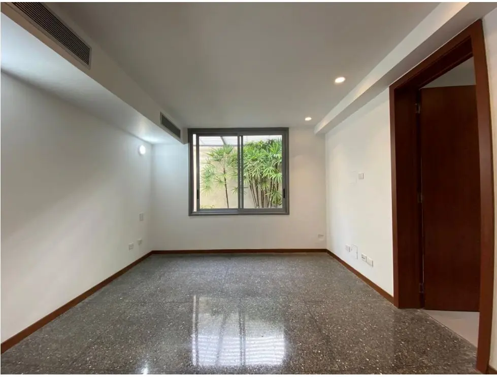 Se alquila casa 1000m² 8h/7b/4e Altamira - 22