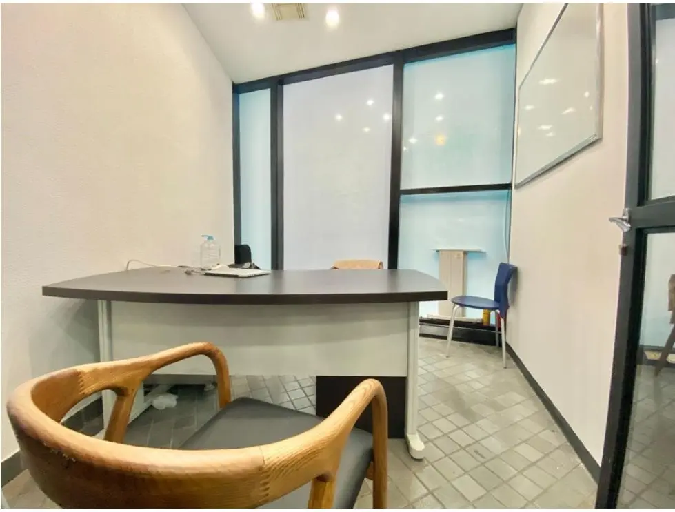Se vende locales comerciales 201m² en Centro Comercial Lido - 7