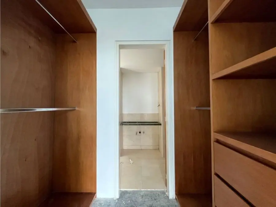 Se vende apartamento 110m2 La Lagunita 9663 - 8