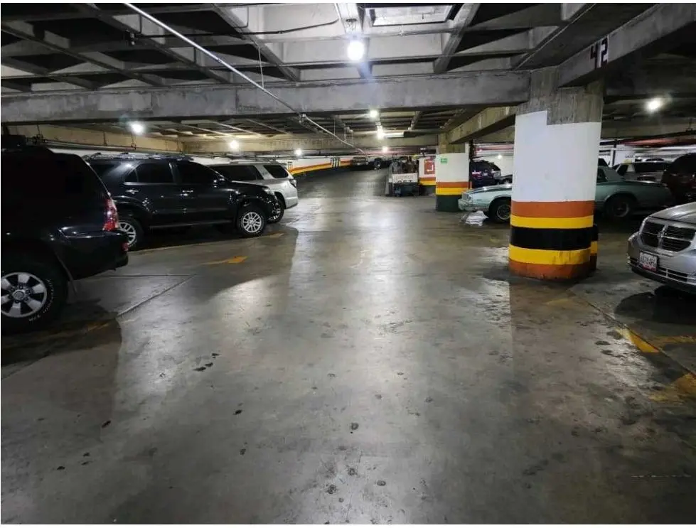 Se vende estacionamiento 1850m2 Catia 2782 - 11