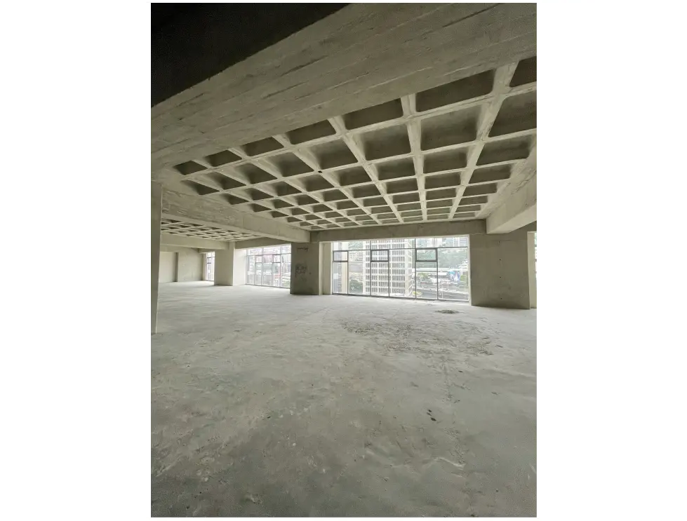Se alquila oficina de 200m2 en Las Mercedes - 2
