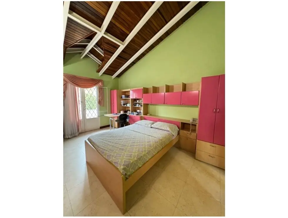 CASA EN ALQUILER 1.026 m2 - URB. ALTO PRADO - 15