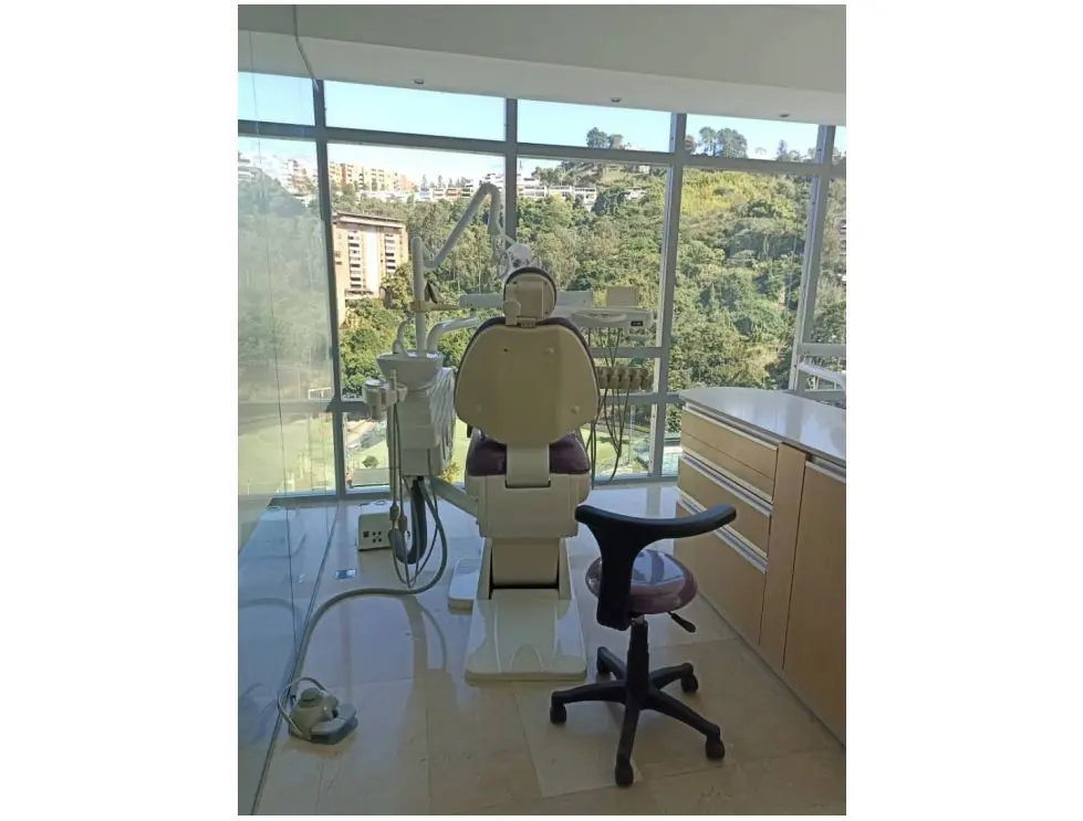Se vende consultorio 118m2 La Trinidad 3405 - 7