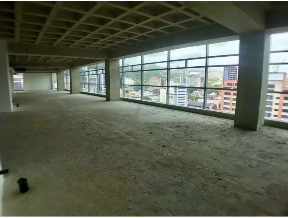 Se vende oficina de 350 m2/ Las Mercedes - 10