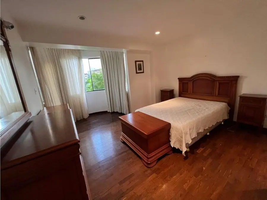 Alquilo apartamento 180m2 Colinas de Valle Arriba 8682 - 6