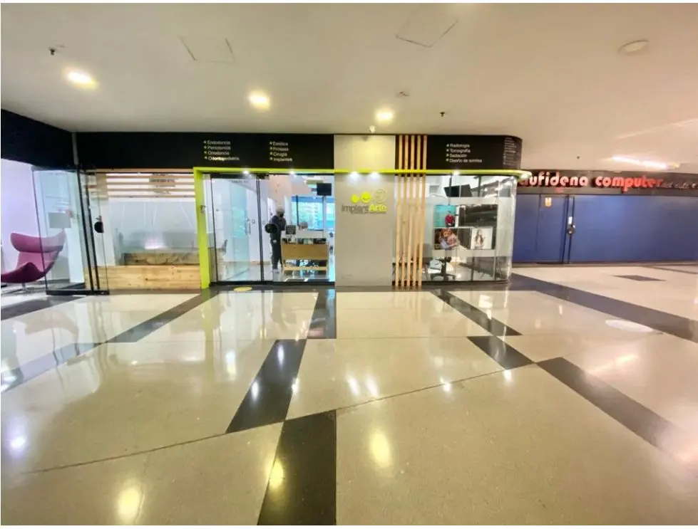 Se vende locales comerciales 201m² en Centro Comercial Lido - 8