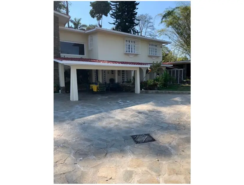 Se vende casa 1100m2 5h/6b/14p El Hatillo 1437