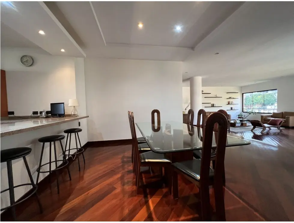 Se Vende Ph/400M2/3h+s/4b+s/3p/Los Palos Grandes/7951 - 8