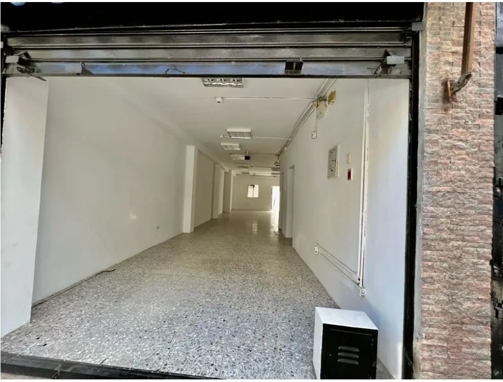 Se vende edificio + local 255m2 Chacao - 4