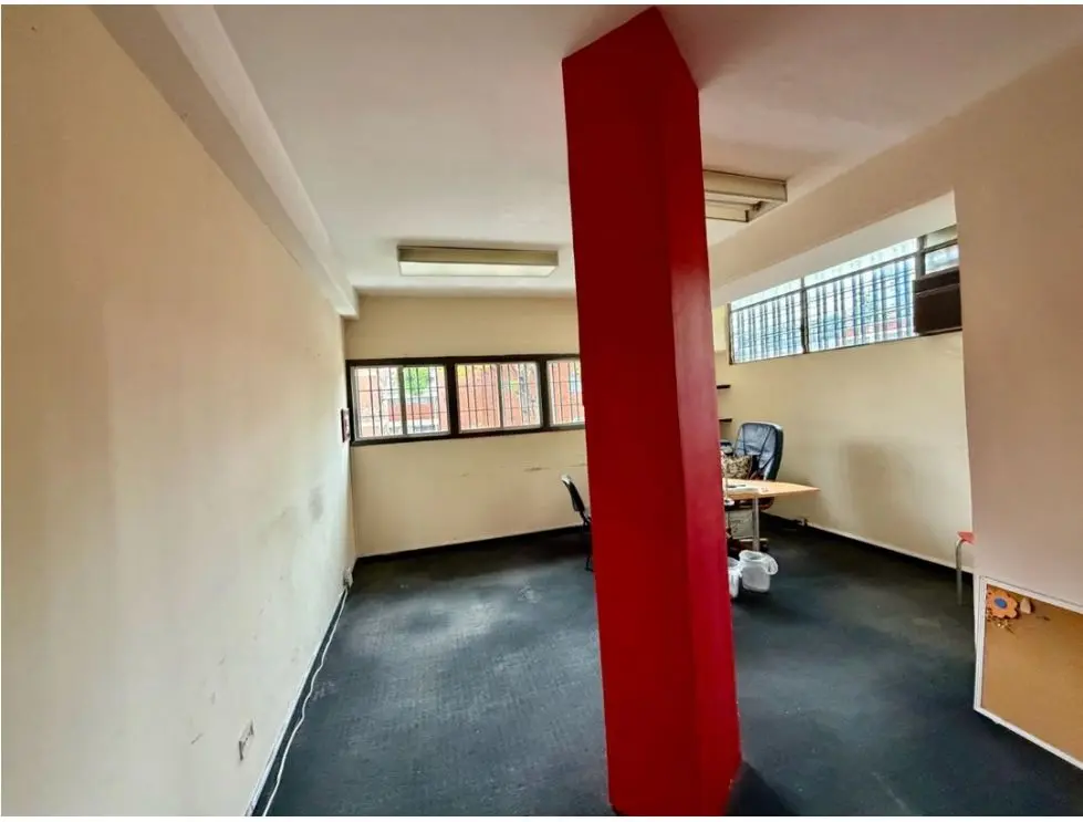 Se alquila / vende oficina + deposito 220m2 La Urbina - 7