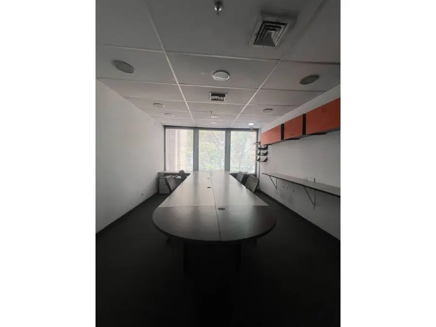 Se alquila oficina 33m2 Chacao 6365 - 9