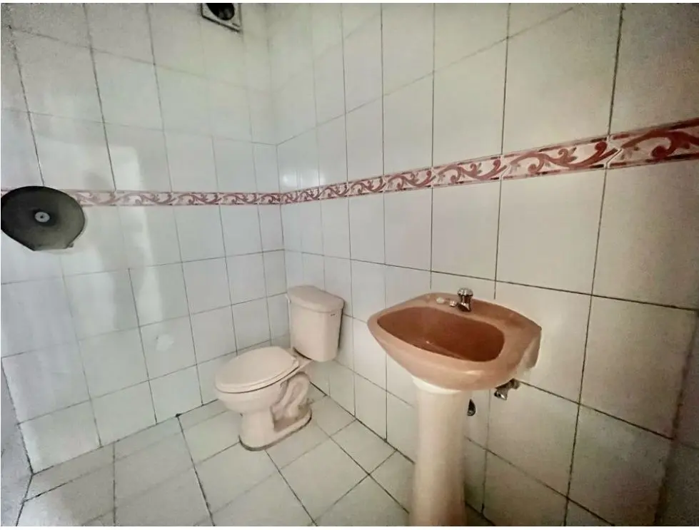 Se vende edificio + local 255m2 Chacao - 11