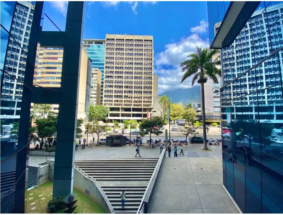 Se vende locales comerciales 201m² en Centro Comercial Lido - 2