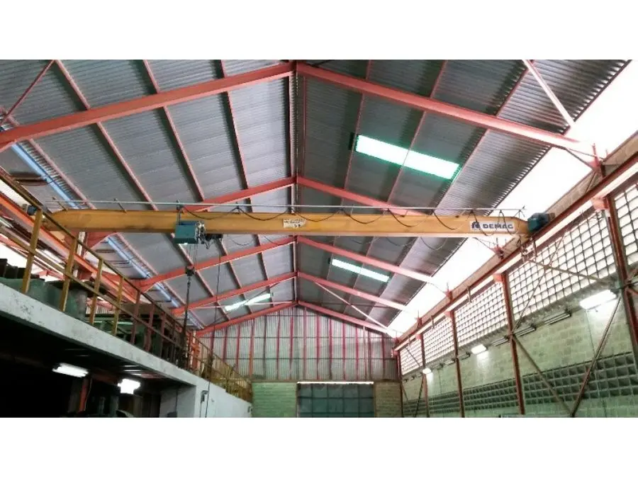 En Venta Galpon Zona Industrial en Guarenas. Estado Miranda - 44