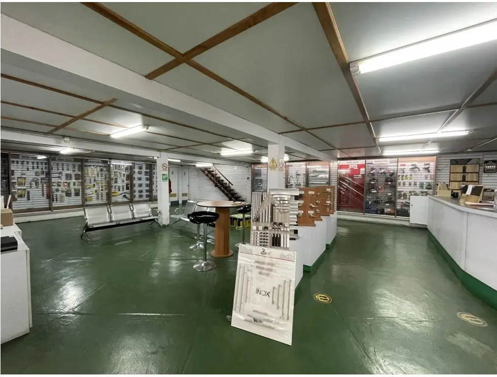 En venta galpón de 2.000m2 en La Naya - 4