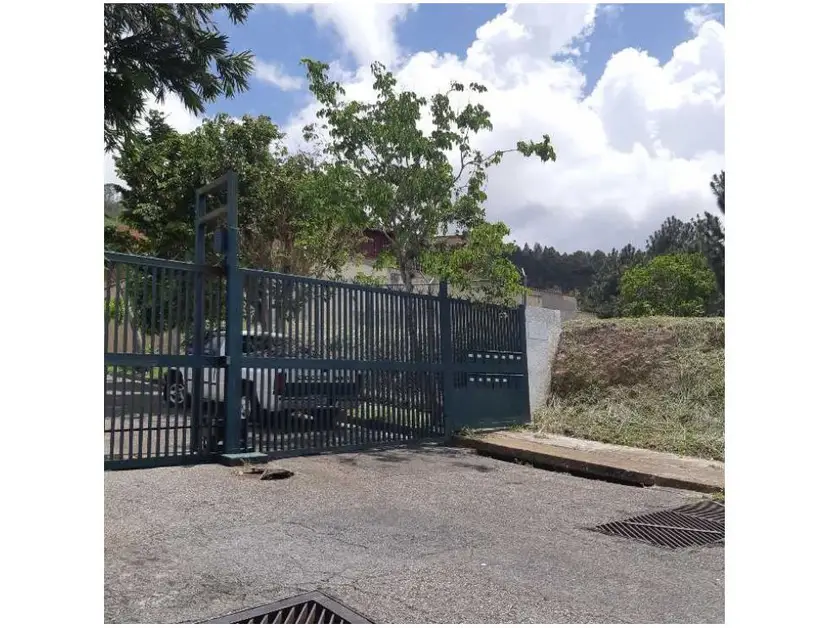 Se vende terreno 600m2 La Boyera 6649