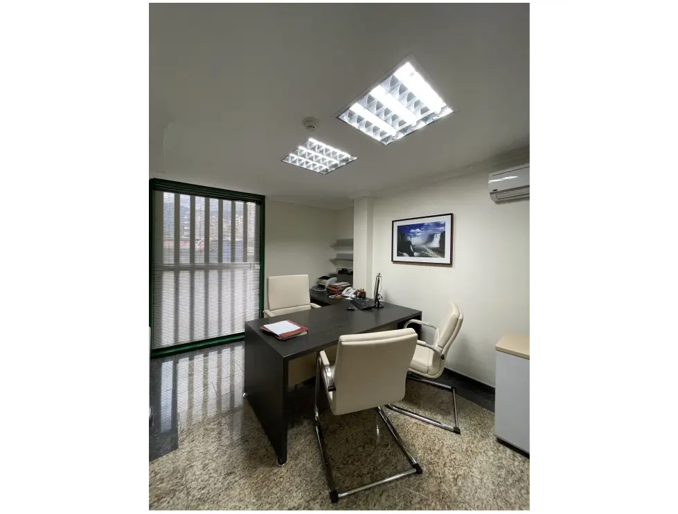 En venta edificio de 1490m2/10b/10p Los Chaguaramos - 12