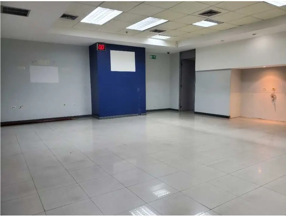 Alquilo local comercial 87m2 La Castellana 4656 - 2