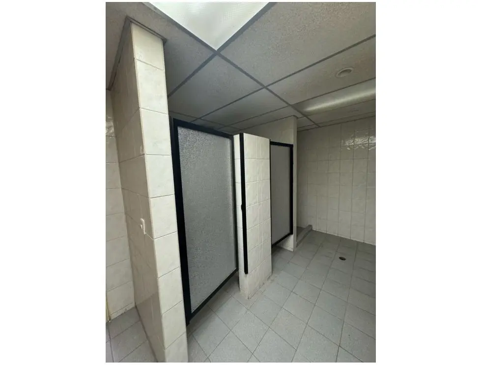 PISO INDUSTRIAL EN ALQUILER 375 M2- URB. BOLEITA - 9