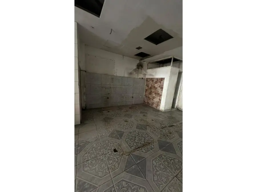 Local Comercial en Alquiler Catia - 8