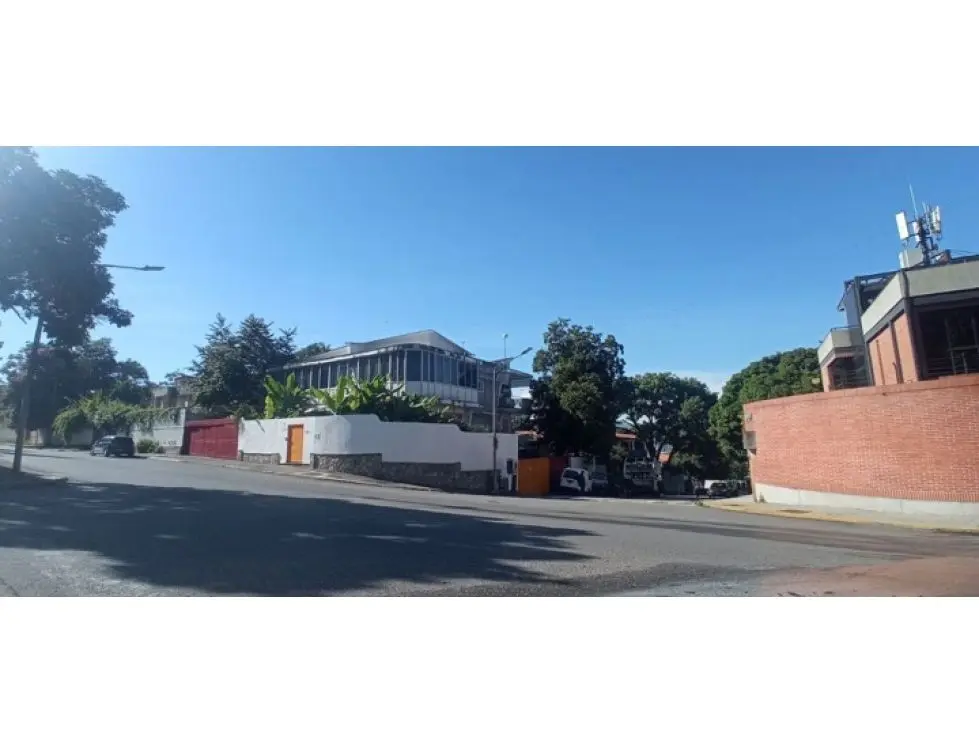 Se vende/alquila casa 1000m² Altamira - 9