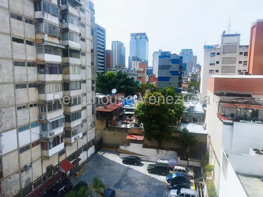 Apartamento (1 Nivel) en Venta en Bello Monte, Distrito Metropolitano - 15