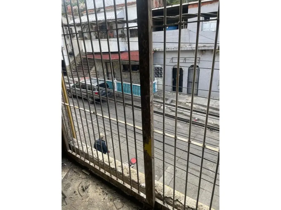 Se vende edificio 7pisos inversionista 1380m2 Altavista. 8472 - 12