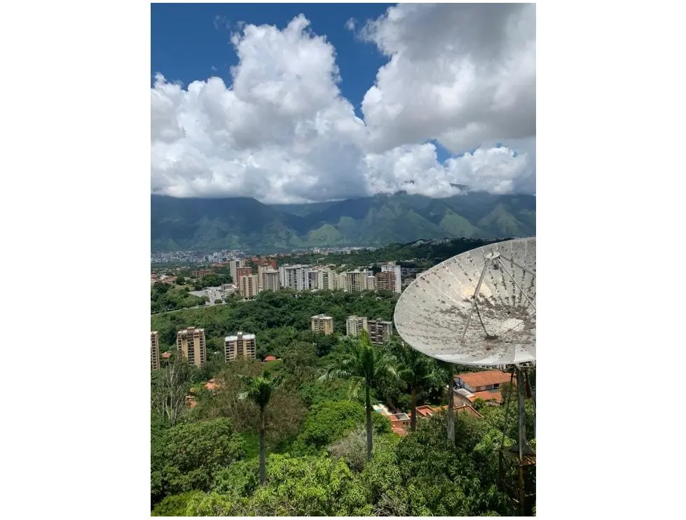 Se vende casa 780m2 7h/7b/8p Cerro Verde 6472 - 22