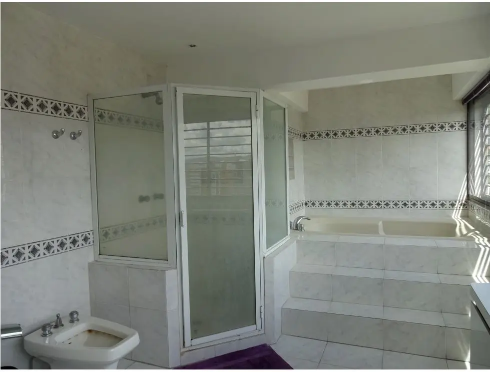 Se vende PH 516m2 4h+2s/6b+s/3p Santa Eduvigis 0822 - 12