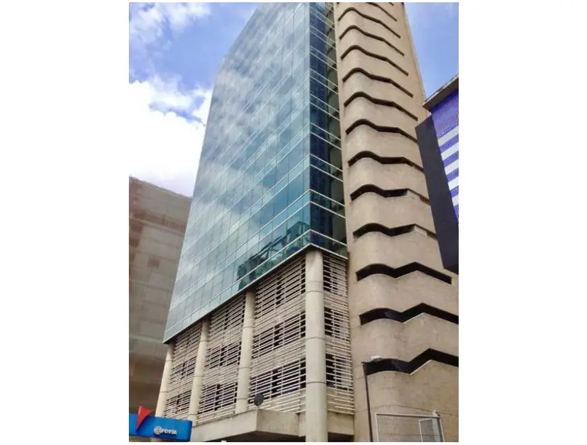 En Venta Estacionamiento 3.445m2 300 Puestos La Castellana