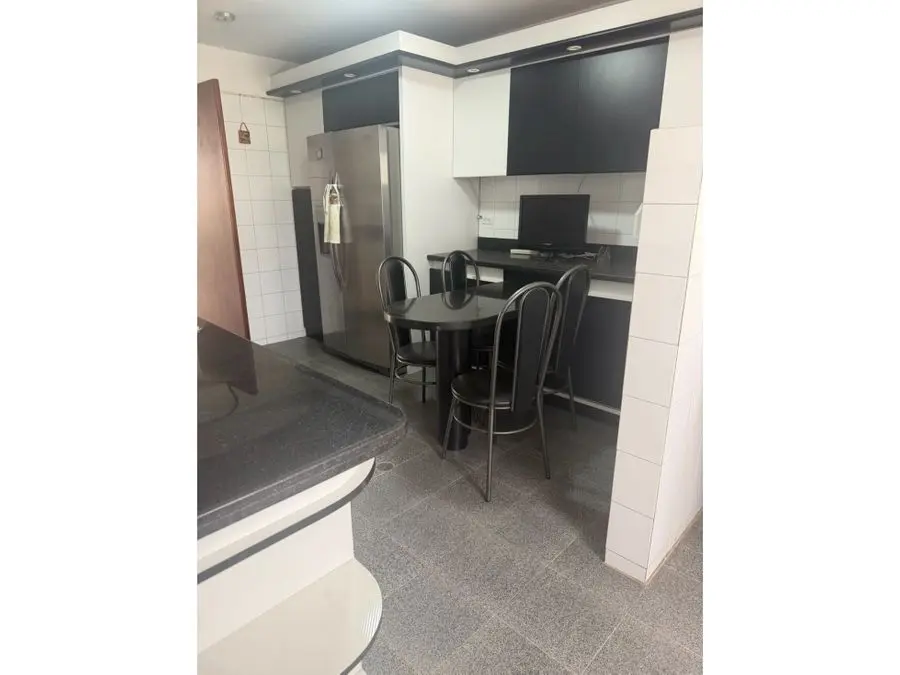 Se vende apartamento 140m2 Los Palos Grandes 5503 - 6