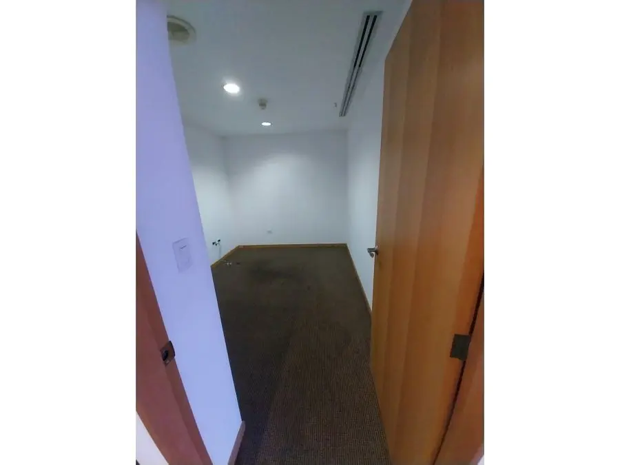 Oficina en Venta en Chuao - 8