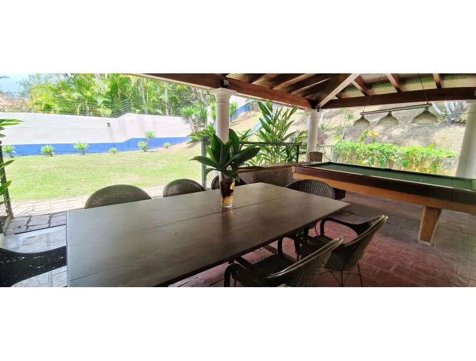 Vendo casa 558m2 5h+2s/5.5b+s/7p La Lagunita C. Club 3148 - 16