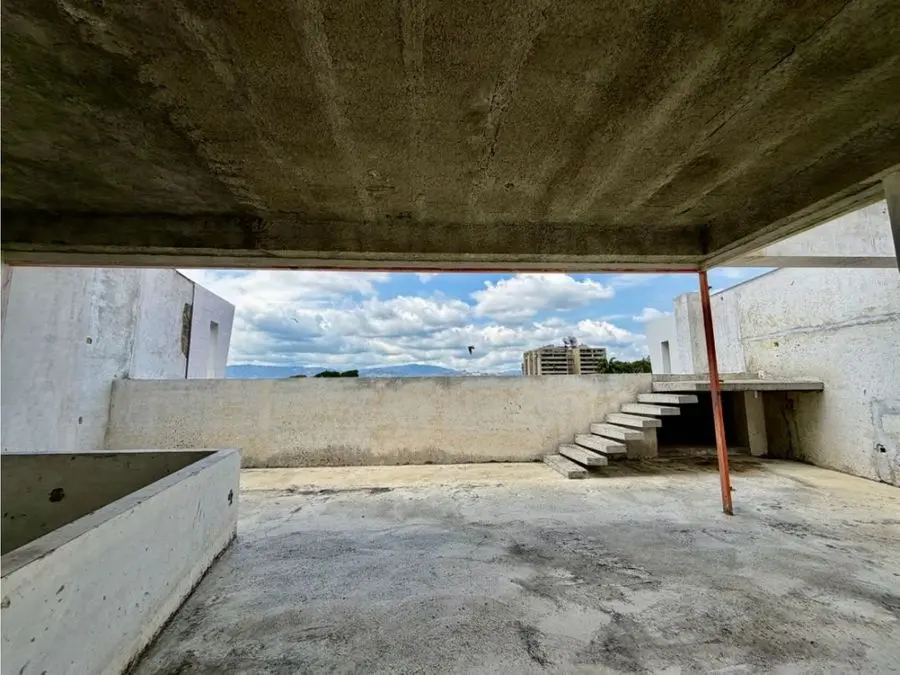 Se vende casa 720m2 3h+s/4p Sebucan - 3