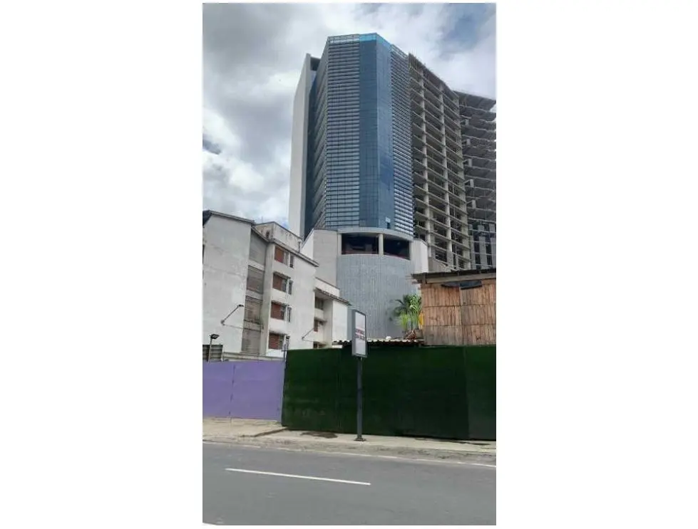 Alquilo oficina 200m2 Las Mercedes 1997 - 2