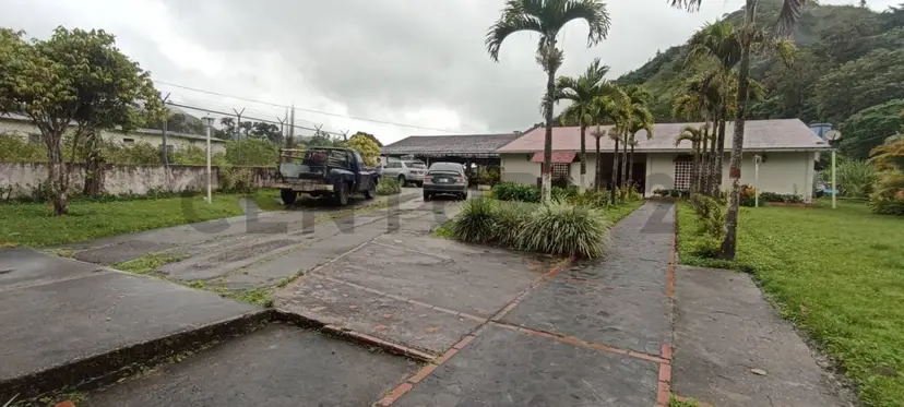 Se Vende Hermosa Posada en San Agustín Municipio Caripe