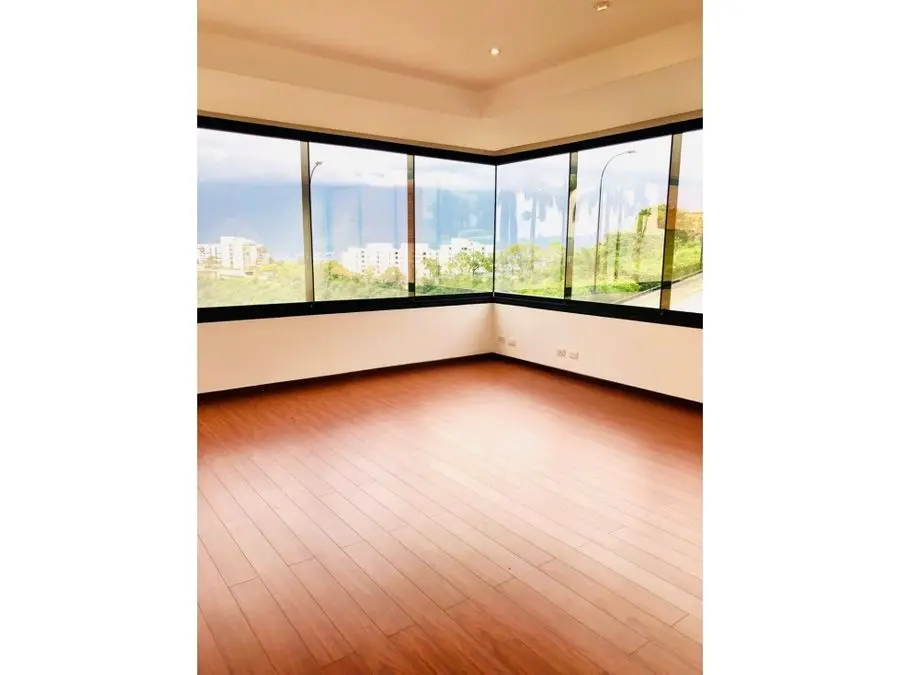 Alquilo apartamento 369m2 Lomas de San Román 9839 - 5