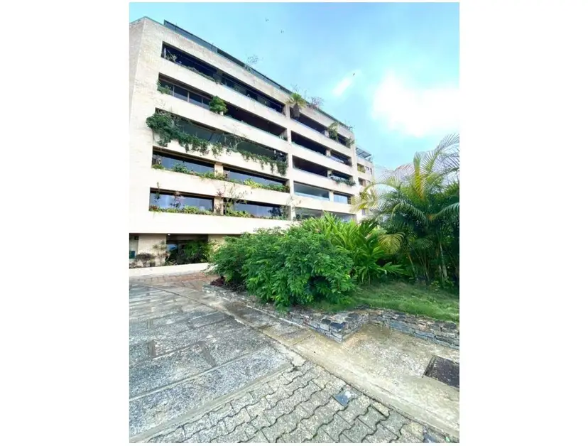 Se vende/alquiler apto 362m² 4h+s∕5b+s∕4p Los Naranjos del Cafetal