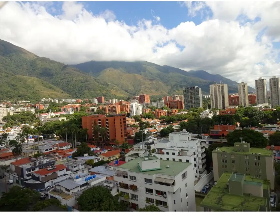 Se vende PH 516m2 4h+2s/6b+s/3p Santa Eduvigis 0822 - 20